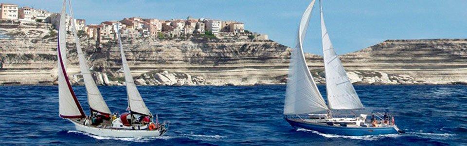 Presentazione di barca a vela crociere verso la Corsica e la Sardegna
